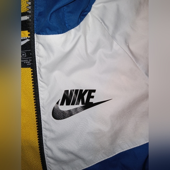 Boys Nike windbreaker jacket - Picture 4 of 10